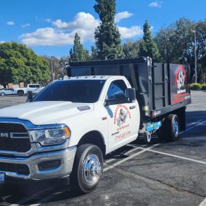 Gorilla Junk Services Truck